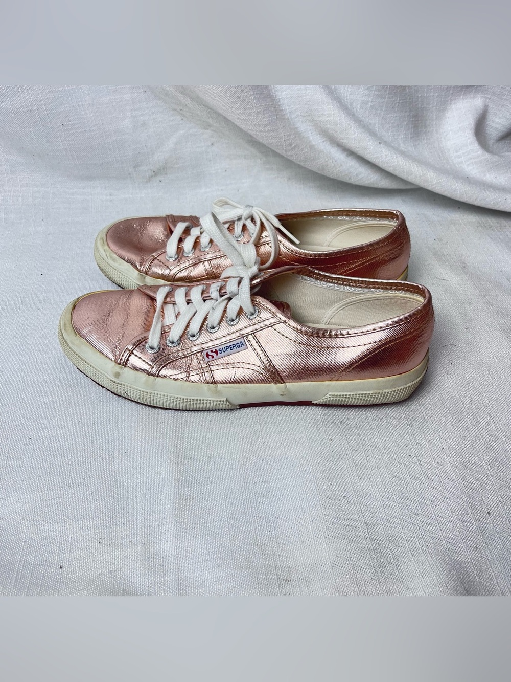 Superga Metallic Rose Gold Sneakers Women’s 9.5 (EU 39.5)